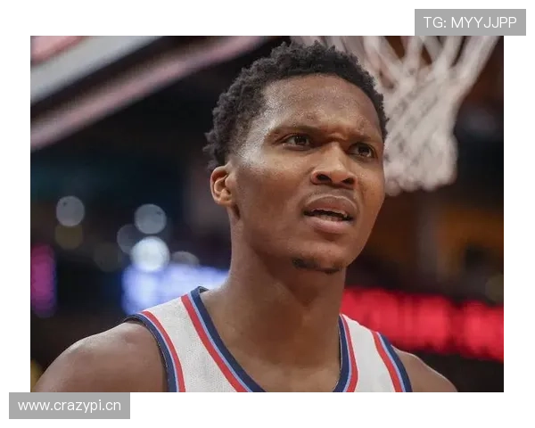 快船137分大胜背后三喜一忧